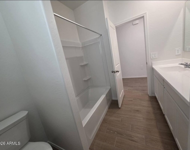 18399 W Buckskin Trail - Photo Thumbnail 38