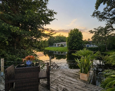 3873 Nw 2nd Court - Photo Thumbnail 7