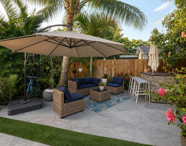 3873 Nw 2nd Court - Photo Thumbnail 2