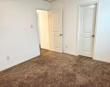 4325 Pyramid Drive - Photo Thumbnail 22