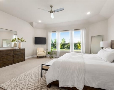 2560 Horsetail Road - Photo Thumbnail 22