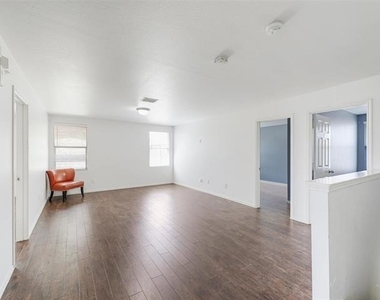 13262 Cleburne Drive - Photo Thumbnail 20