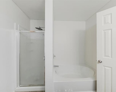 13262 Cleburne Drive - Photo Thumbnail 17