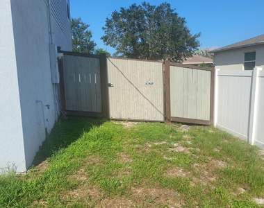 3801 Sw Hablow Street - Photo Thumbnail 30