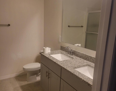 3801 Sw Hablow Street - Photo Thumbnail 20