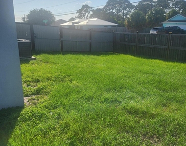 3801 Sw Hablow Street - Photo Thumbnail 28