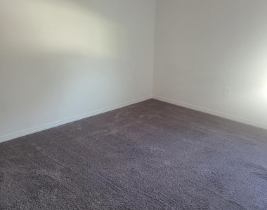 3801 Sw Hablow Street - Photo Thumbnail 17