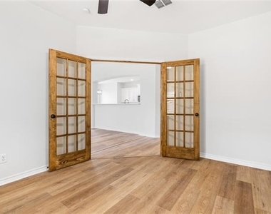 1738 Rock Ridge Drive - Photo Thumbnail 8