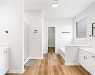 1738 Rock Ridge Drive - Photo Thumbnail 13