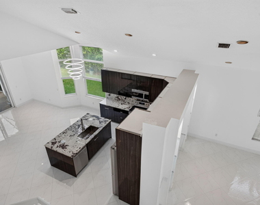 7087 Nw 78th Place - Photo Thumbnail 41