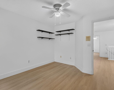 7087 Nw 78th Place - Photo Thumbnail 35