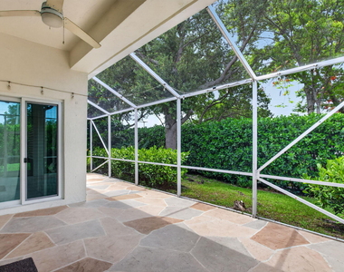 7087 Nw 78th Place - Photo Thumbnail 46