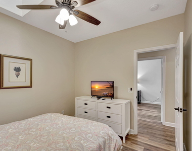 13792 Yarmouth Drive - Photo Thumbnail 11