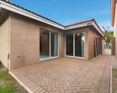 9312 Nw 54th Street - Photo Thumbnail 32