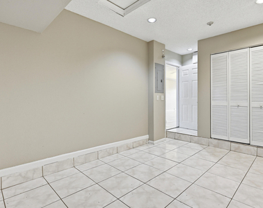 9312 Nw 54th Street - Photo Thumbnail 19