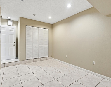 9312 Nw 54th Street - Photo Thumbnail 18