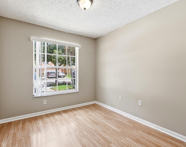 9312 Nw 54th Street - Photo Thumbnail 24