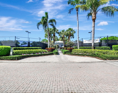 11287 Vivero Avenue - Photo Thumbnail 37