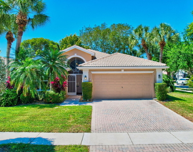 11287 Vivero Avenue - Photo Thumbnail 27