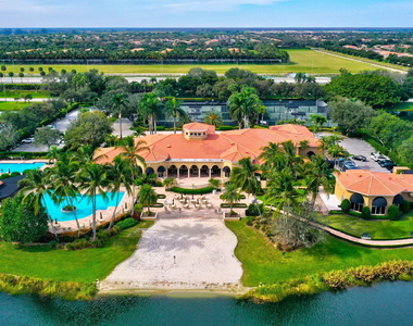 11287 Vivero Avenue - Photo Thumbnail 35