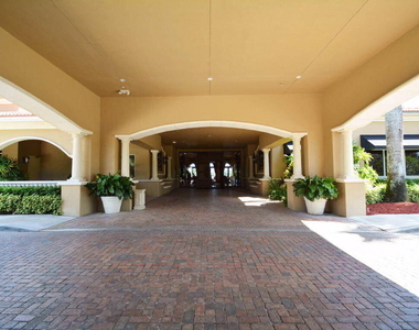 11287 Vivero Avenue - Photo Thumbnail 46