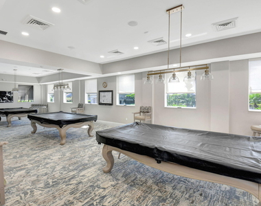 11287 Vivero Avenue - Photo Thumbnail 79