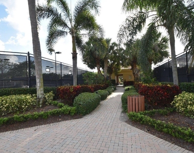 11287 Vivero Avenue - Photo Thumbnail 55