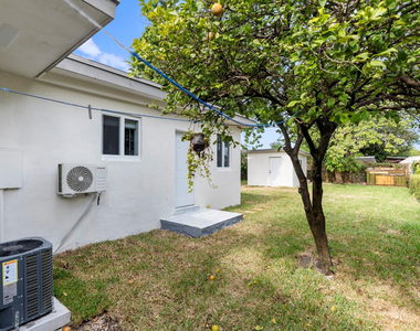 865 Se 12th Street - Photo Thumbnail 49