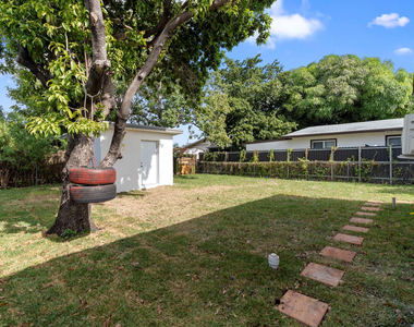865 Se 12th Street - Photo Thumbnail 39