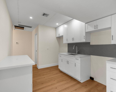 865 Se 12th Street - Photo Thumbnail 4