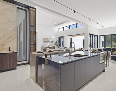 6676 Nw 66th Way - Photo Thumbnail 11