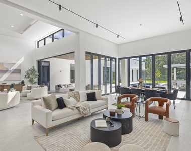 6676 Nw 66th Way - Photo Thumbnail 14