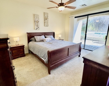 3131 E Legacy Drive - Photo Thumbnail 11