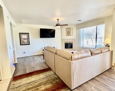 3131 E Legacy Drive - Photo Thumbnail 10