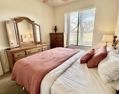 3131 E Legacy Drive - Photo Thumbnail 13