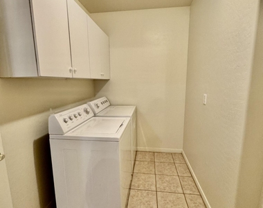 3131 E Legacy Drive - Photo Thumbnail 24