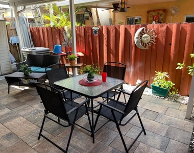 8752 Nw 107th Terrace - Photo Thumbnail 27