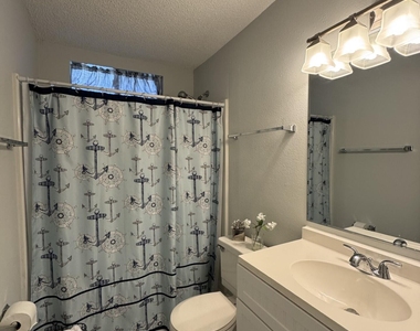 1310 Ne 14th Court - Photo Thumbnail 13