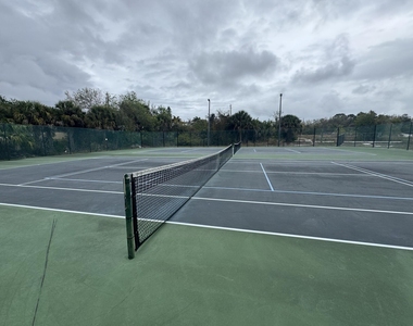 1310 Ne 14th Court - Photo Thumbnail 21