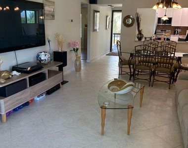 159 Nw 70th Street - Photo Thumbnail 4