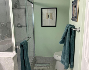 159 Nw 70th Street - Photo Thumbnail 12