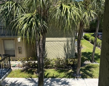 159 Nw 70th Street - Photo Thumbnail 19