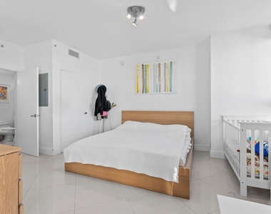 90 Sw 3rd Street - Photo Thumbnail 8