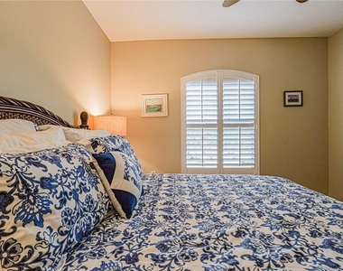 5095 Fairways Circle - Photo Thumbnail 23