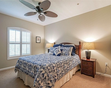 5095 Fairways Circle - Photo Thumbnail 19