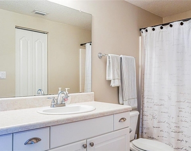 5095 Fairways Circle - Photo Thumbnail 24