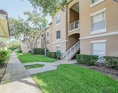 5095 Fairways Circle - Photo Thumbnail 6