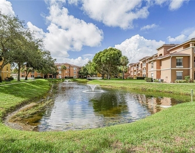 5095 Fairways Circle - Photo Thumbnail 28