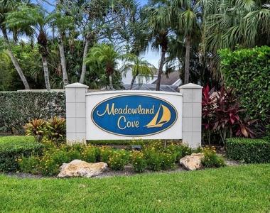 1560 Yachtman Place - Photo Thumbnail 31