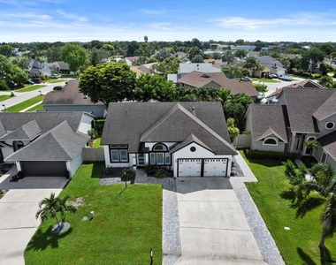1560 Yachtman Place - Photo Thumbnail 25